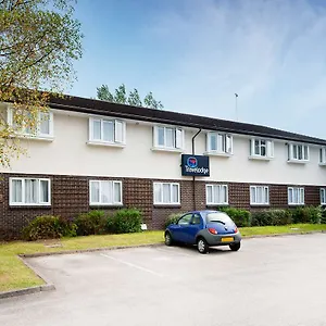 Travelodge Warrington Road Hotel Chester